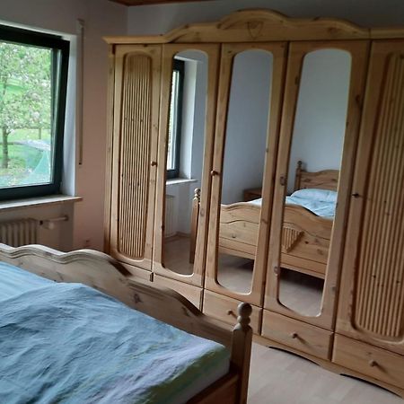 Ferienwohnung Auf Dem Bauernhof - Hermanns Lodge Strassenhaus Esterno foto